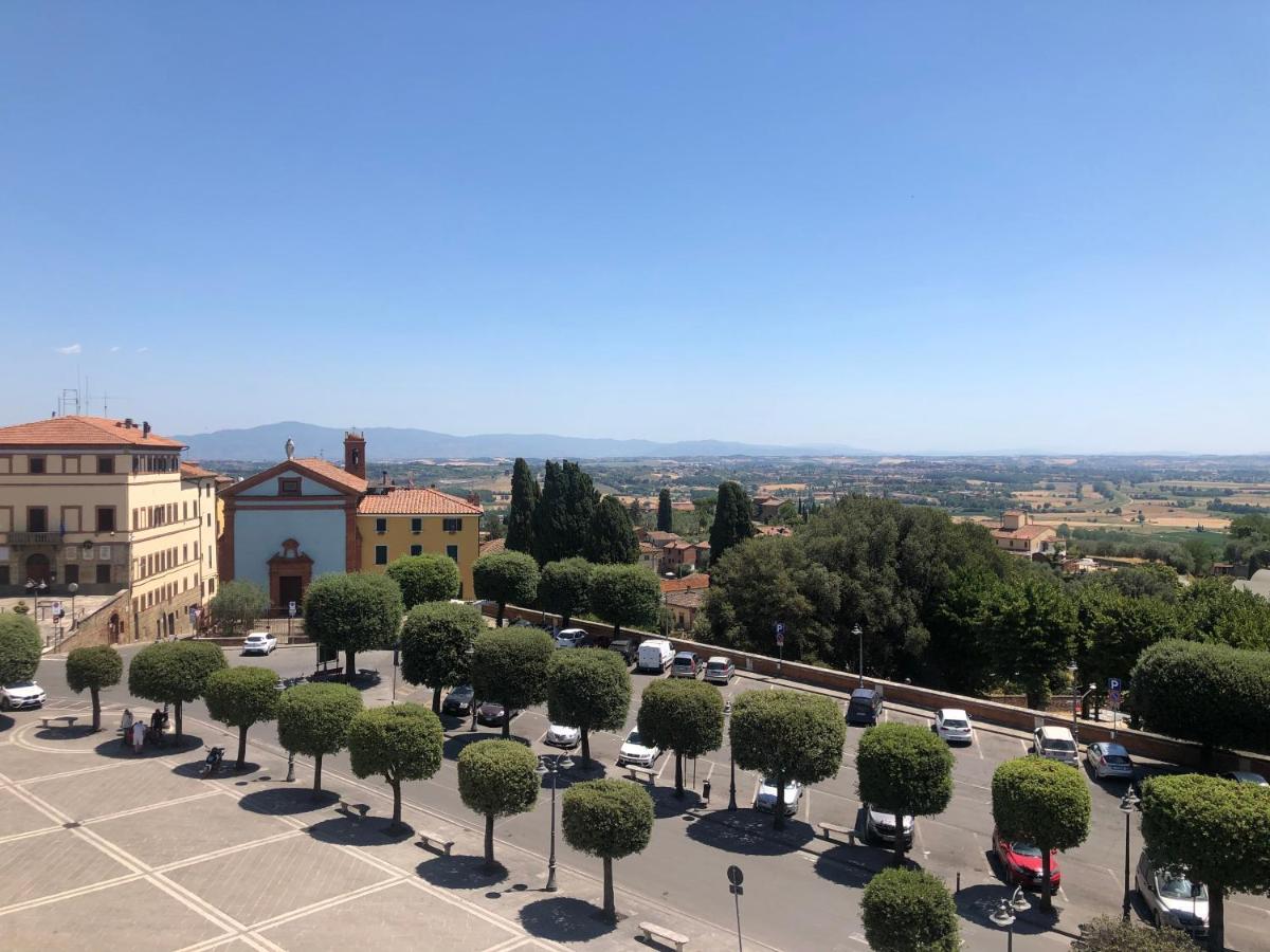 “Attico Garibaldi” Nel Cuore Della Toscana Sinalunga Exterior foto